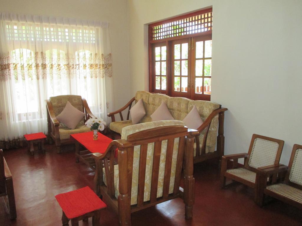 Alfred Colonial Bungalow & Spice Garden Kobbekaduwa Quarto foto